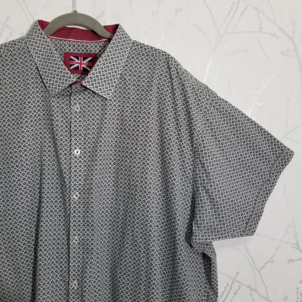 Soul of London Geometric Floral Short Sleeve Shirt